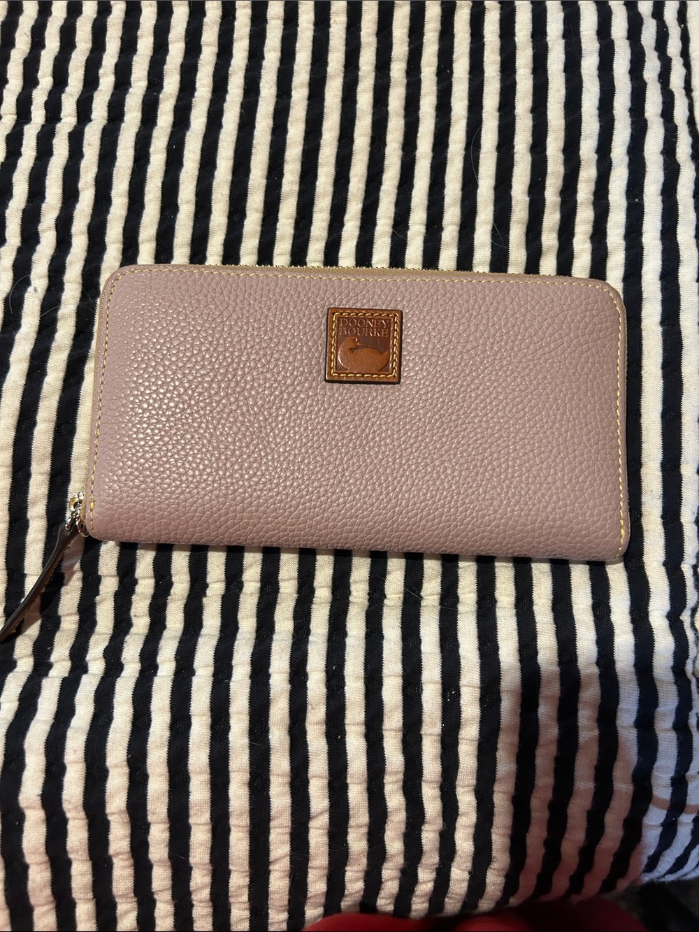 Dooney & Bourke Dusty Rose Pebbled Leather Zip Wallet